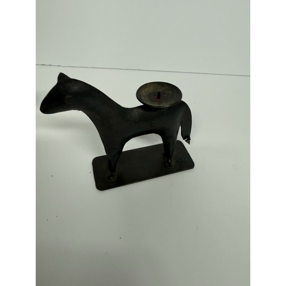 Zoomorphic metal candle holder Primitive Horse Twos Company - Picture 1 of 6